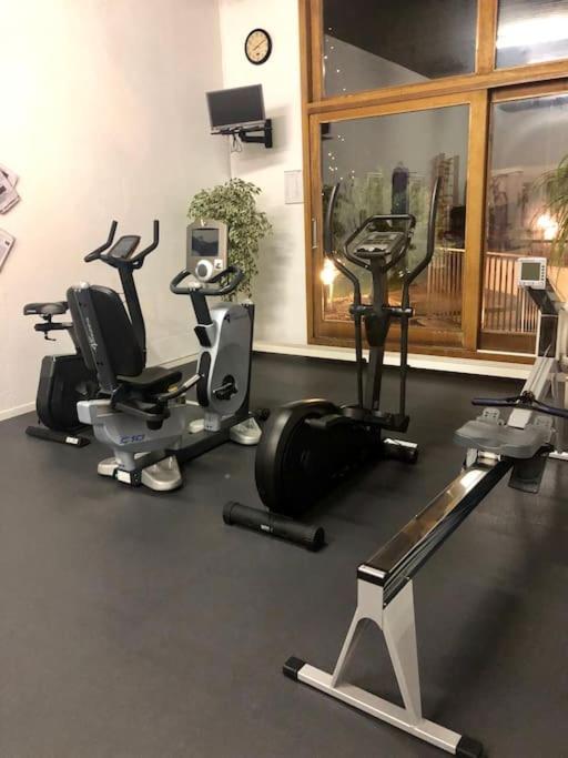 Modern Laax Apt, Swimming Pools, Wellness & Tennis Экстерьер фото